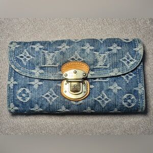 Louis Vuitton Amelia Denim Wallet